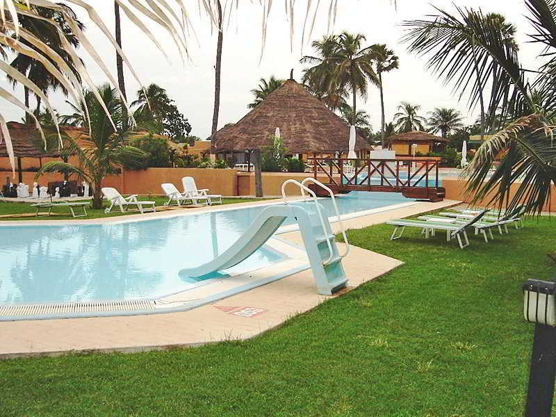 Sunbeach Hotel & Resort Bakau Εξωτερικό φωτογραφία